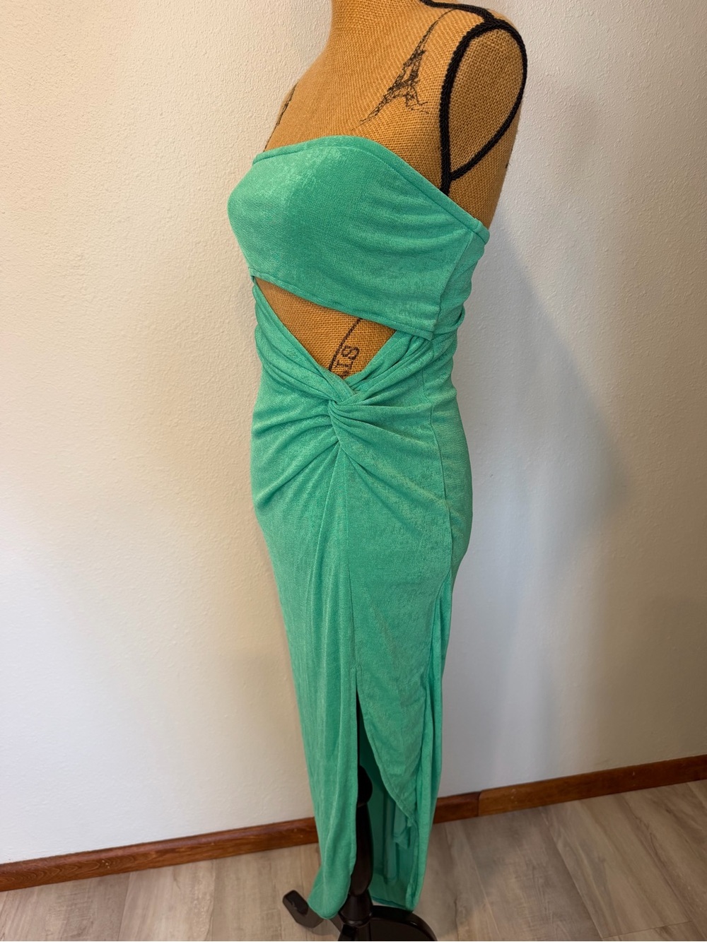Hello Molly Strapless Twist Cutout Midi Dress - Picture 7 of 12